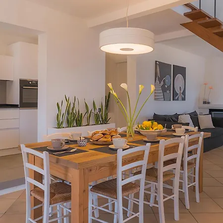 Villa La Guardiola - Capo Perla