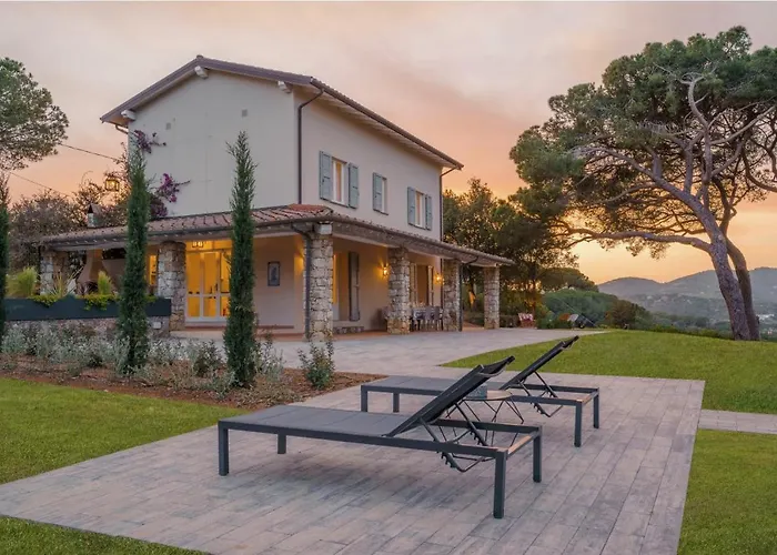 Villa La Guardiola - Capo Perla